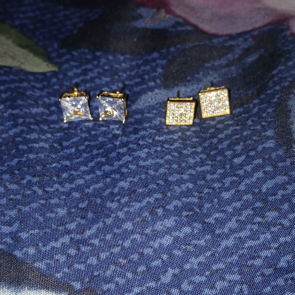 🚨Men's Earrings🚨
